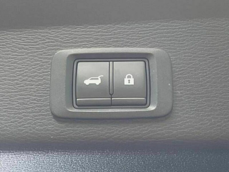 OUTLANDER PHEV-6