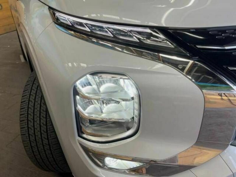 OUTLANDER PHEV-12