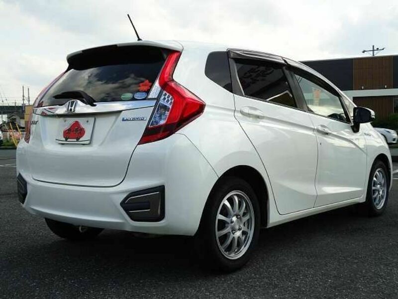 FIT HYBRID-2
