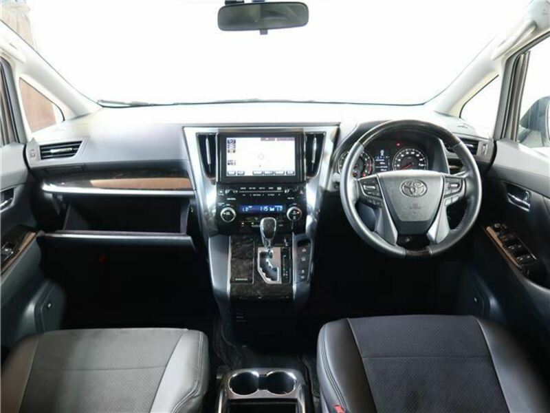 VELLFIRE-1