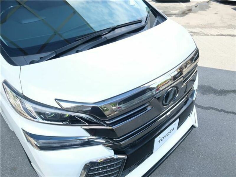 VELLFIRE-7