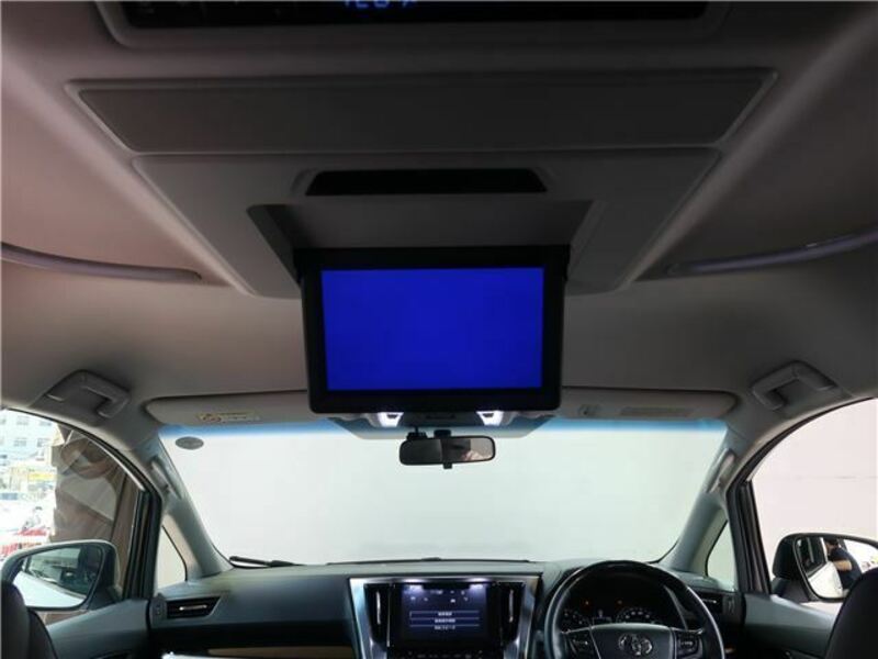 VELLFIRE-36