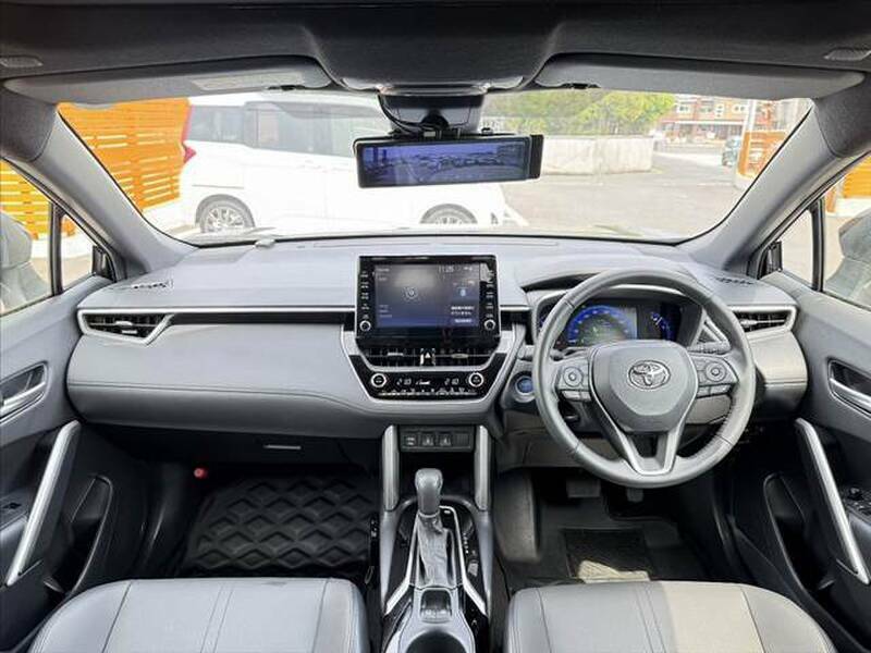COROLLA CROSS-1