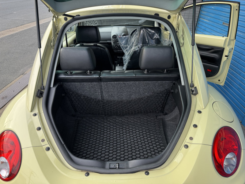 NEW BEETLE-15