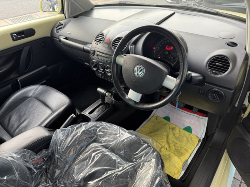 NEW BEETLE-4