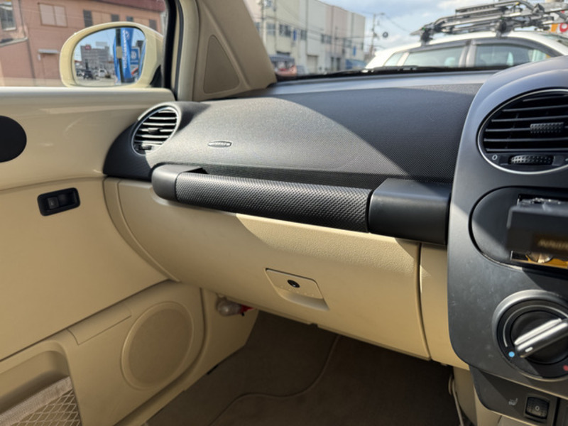 NEW BEETLE