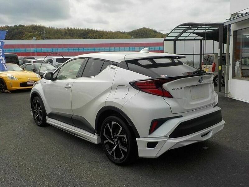 C-HR