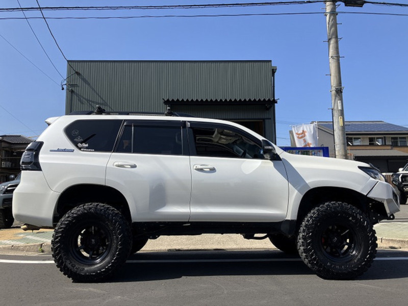 LAND CRUISER PRADO