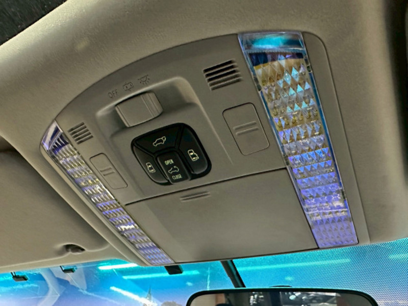 VELLFIRE-5
