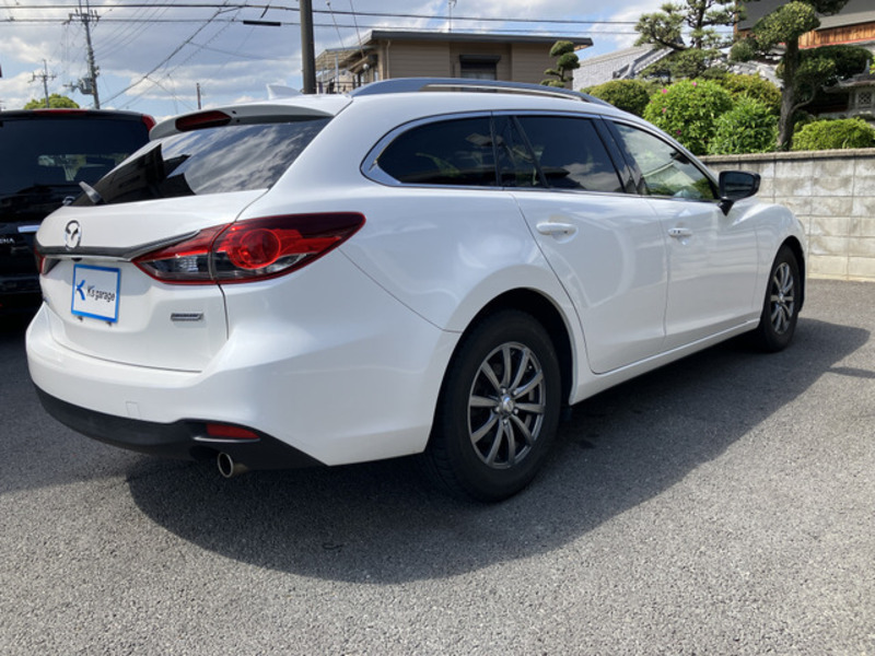 ATENZA WAGON-16