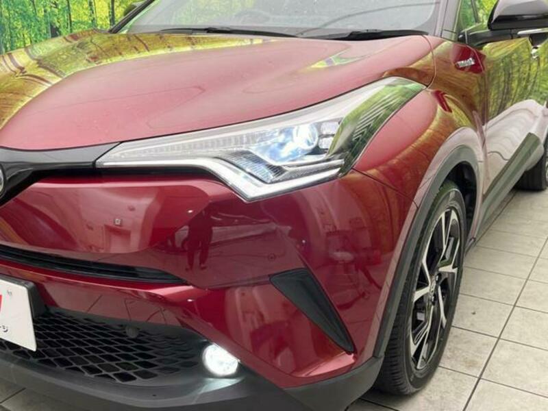 C-HR-11