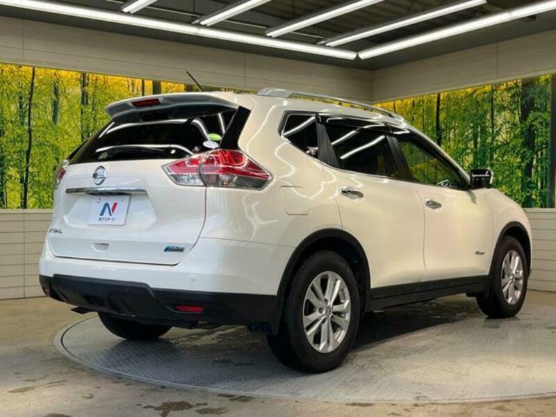X-TRAIL-17