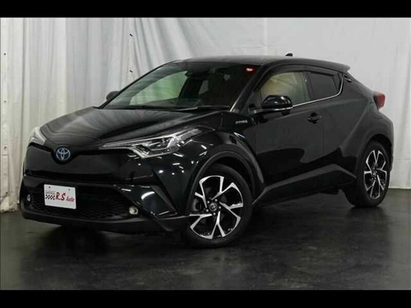 TOYOTA　C-HR