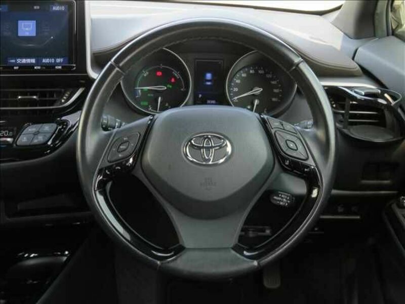 C-HR-9