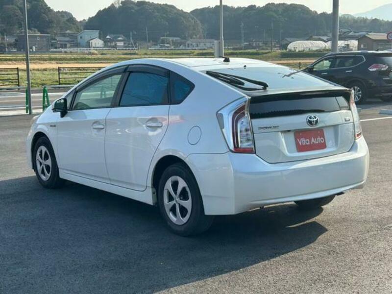 PRIUS-5