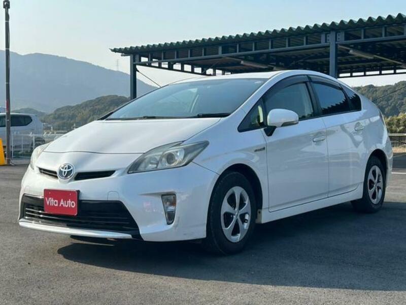 PRIUS-11