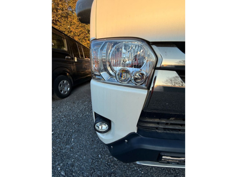 HIACE VAN-15