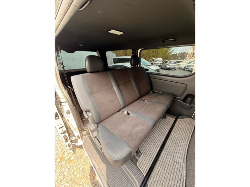 HIACE VAN-5