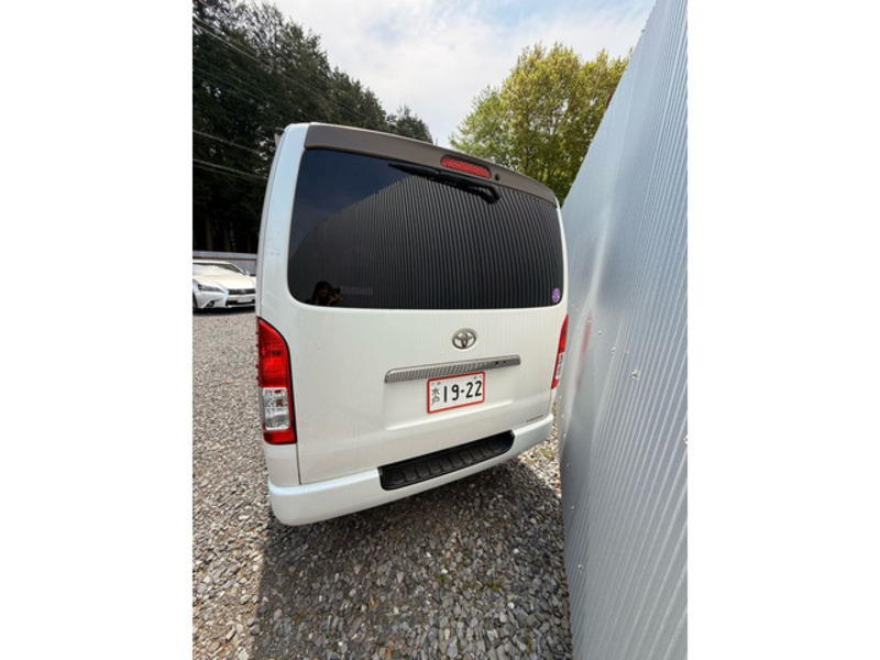 HIACE VAN-6