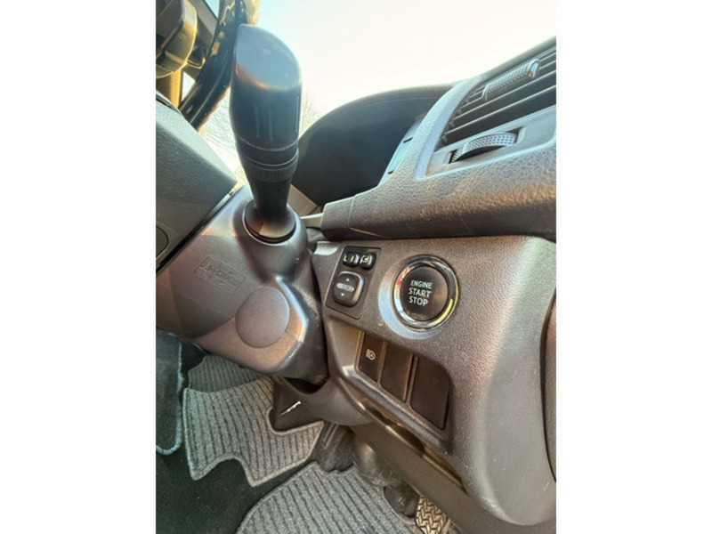 HIACE VAN-17
