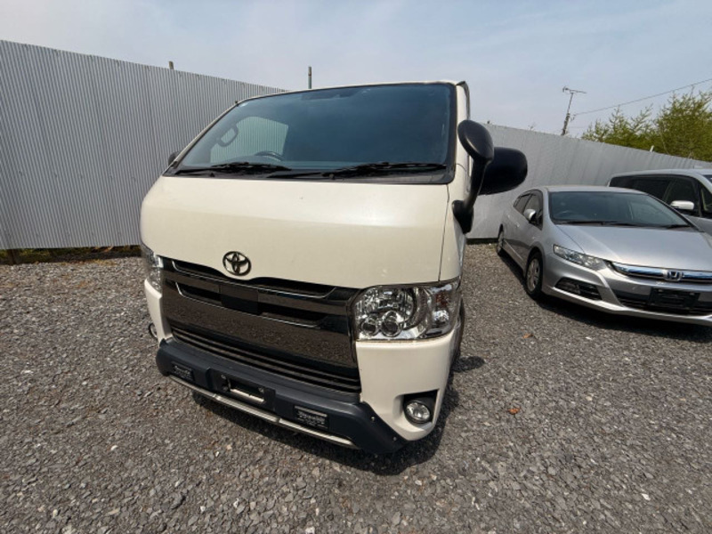 HIACE VAN-3