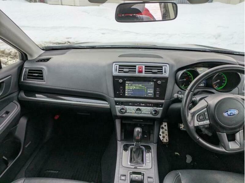 LEGACY B4-7
