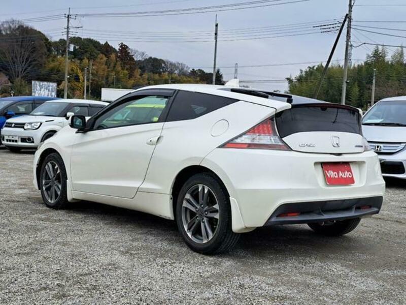 CR-Z-4