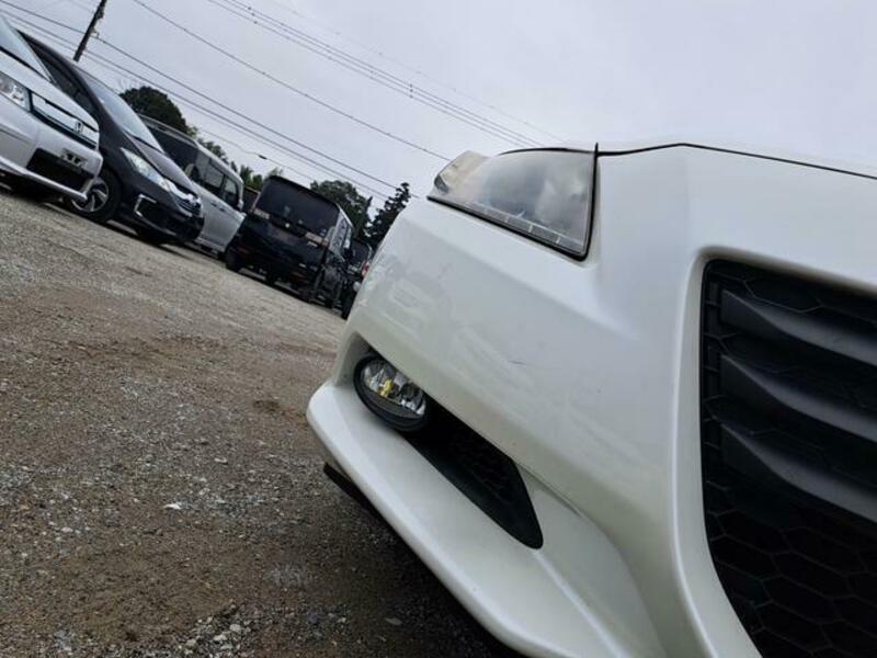 CR-Z-6