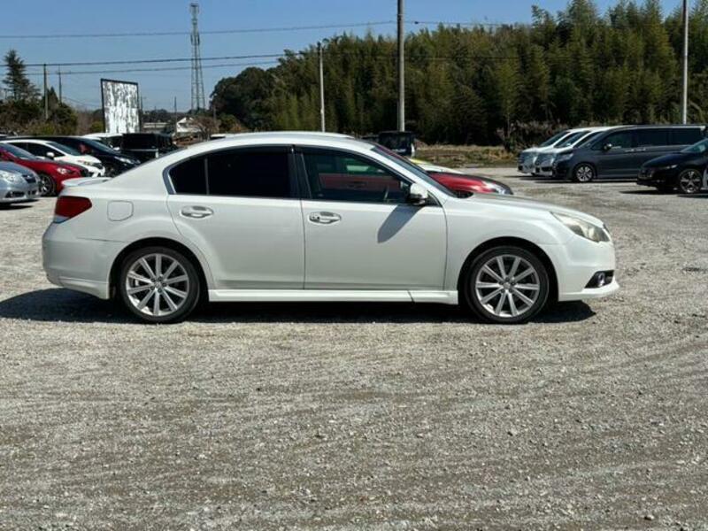 LEGACY B4-2