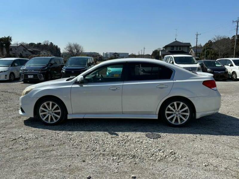 LEGACY B4-17