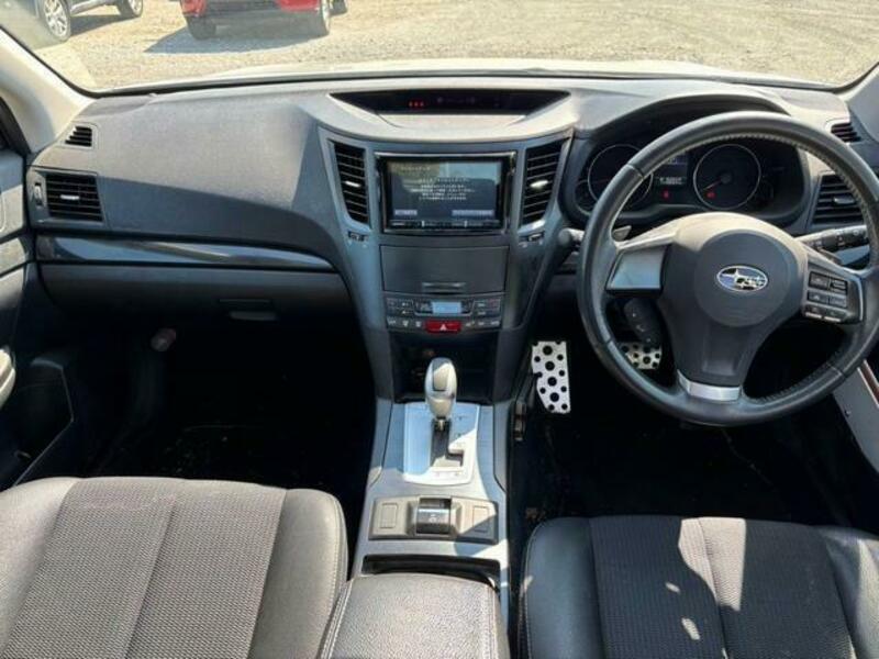 LEGACY B4-7