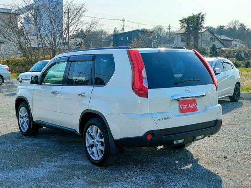 X-TRAIL-4