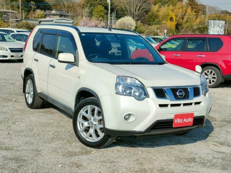 X-TRAIL-1