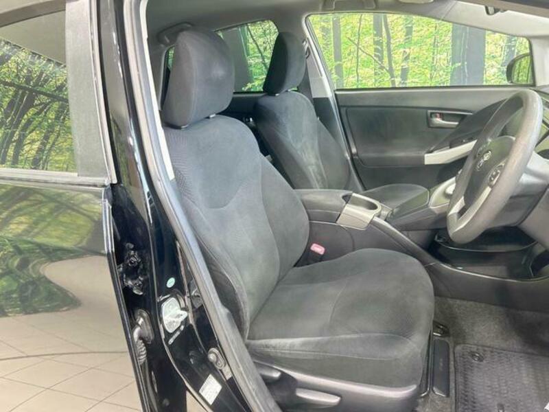 PRIUS-7