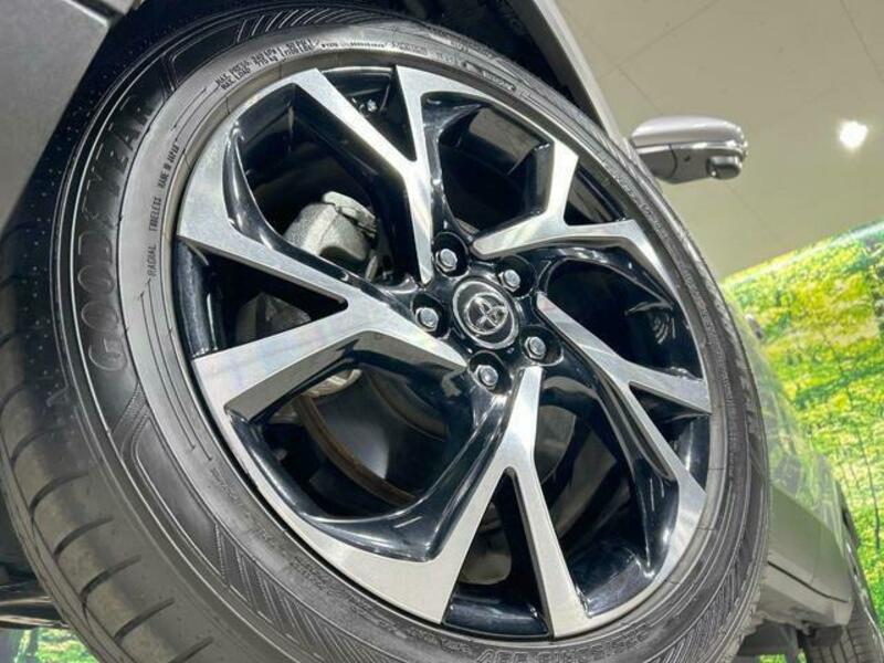 C-HR-13
