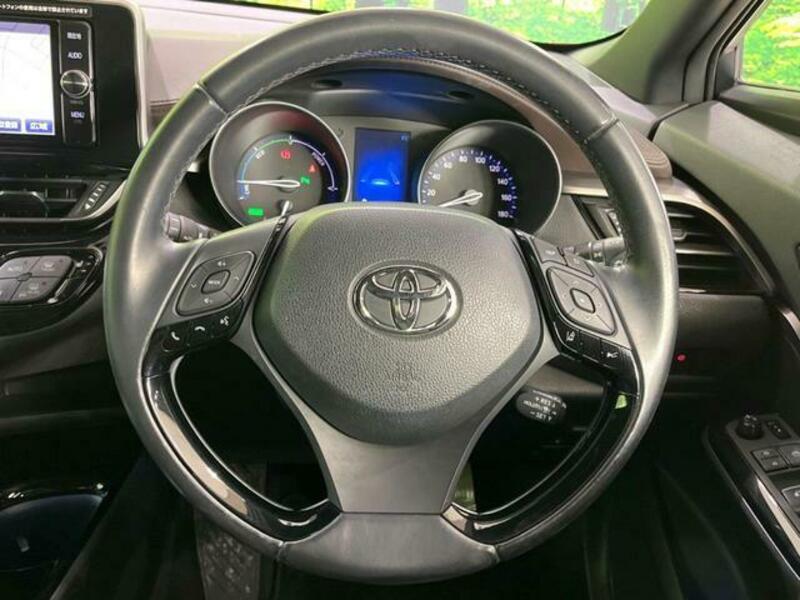 C-HR-10