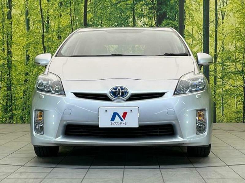 PRIUS-13