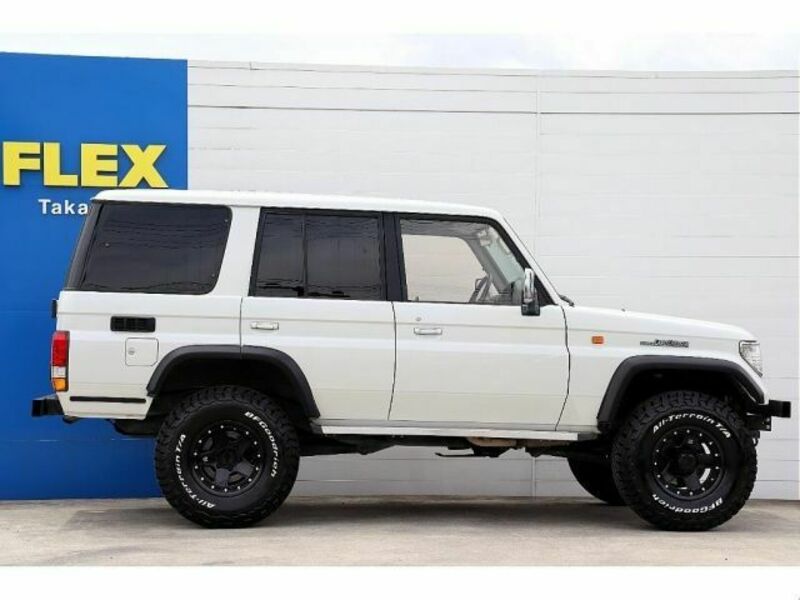 LAND CRUISER PRADO-5