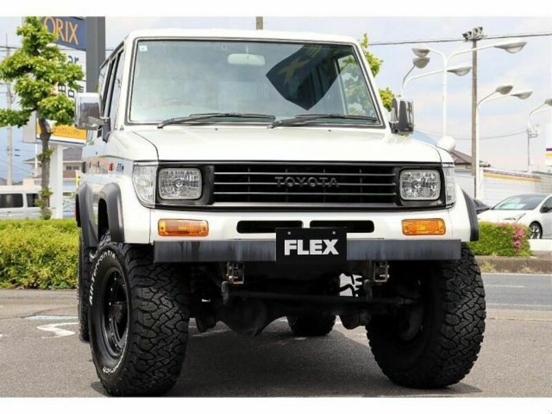 LAND CRUISER PRADO-6