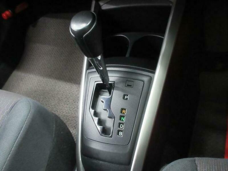 COROLLA FIELDER-15