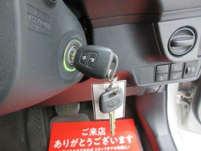 COROLLA FIELDER-16