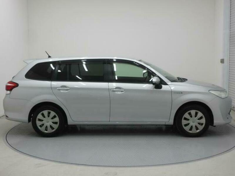 COROLLA FIELDER-3