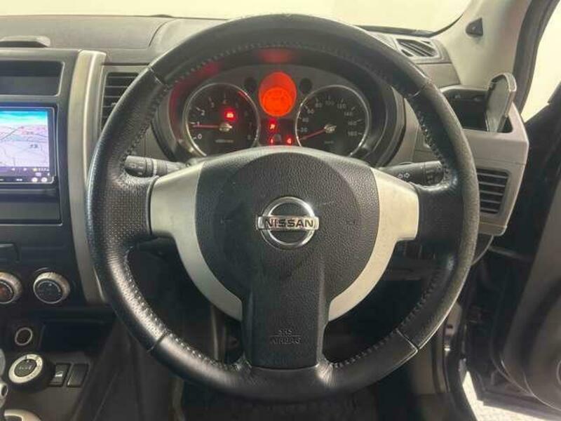X-TRAIL-5