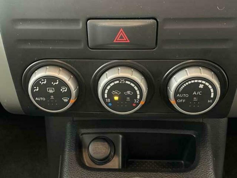 X-TRAIL-9