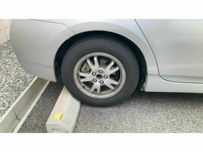PRIUS-5