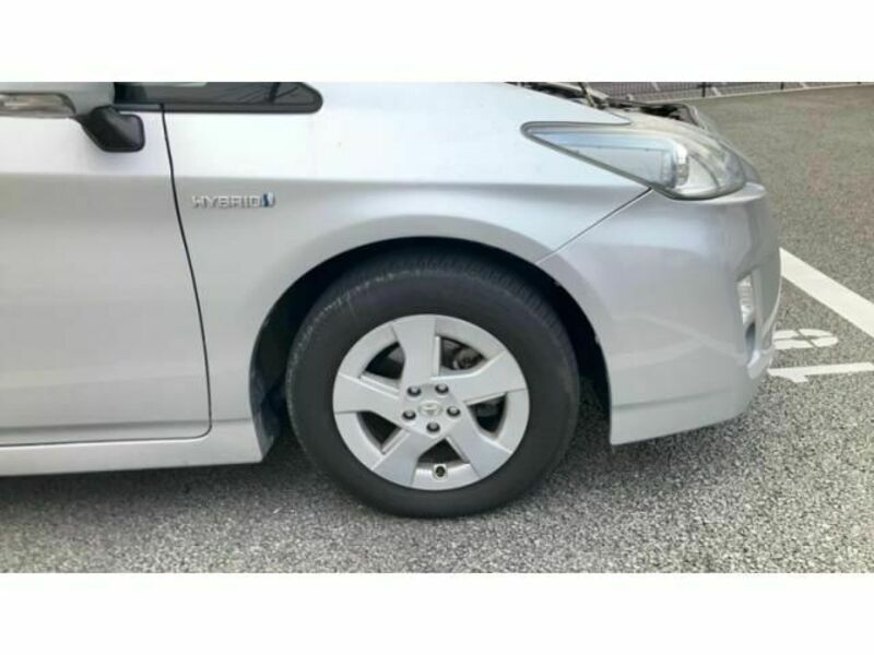 PRIUS-6