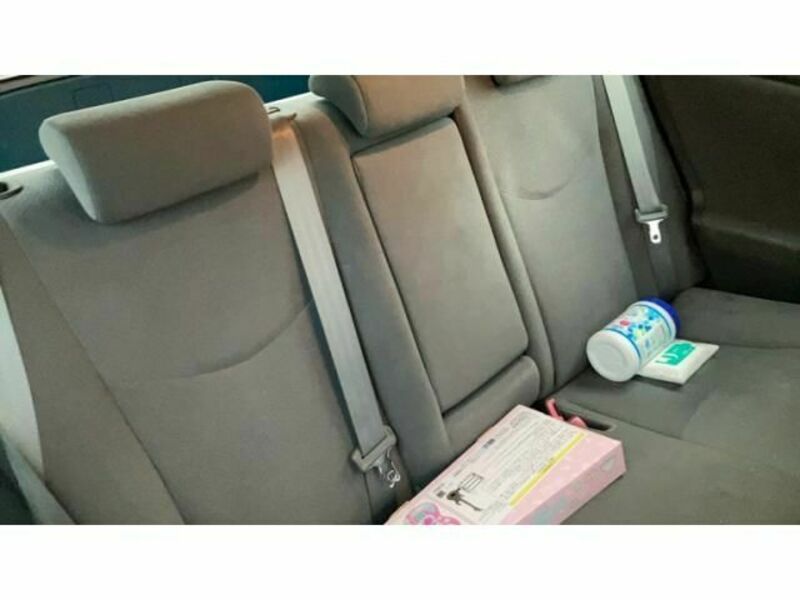 PRIUS-12