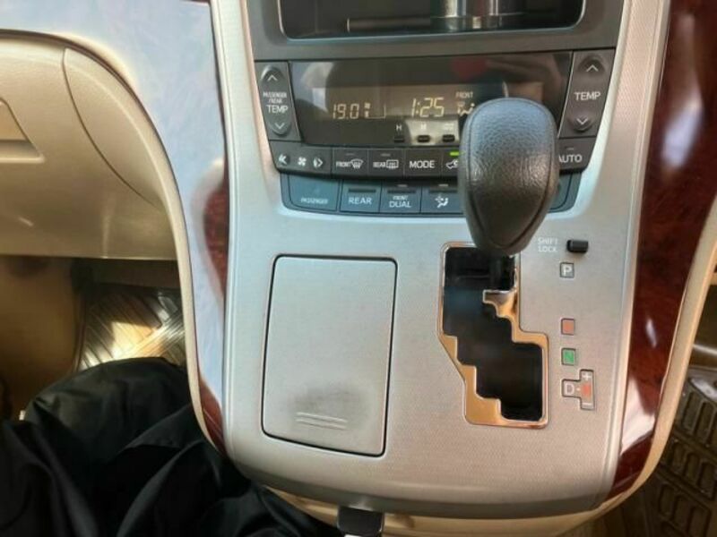 ALPHARD-6