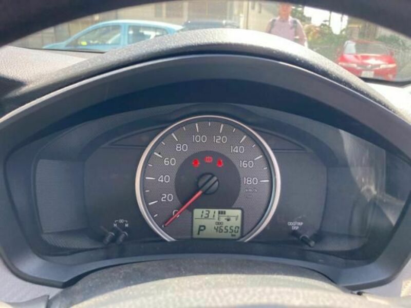 COROLLA AXIO