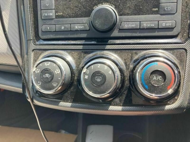 COROLLA AXIO